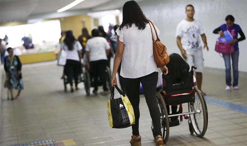 Avança no Senado liberação do BPC a mais de um deficiente na família