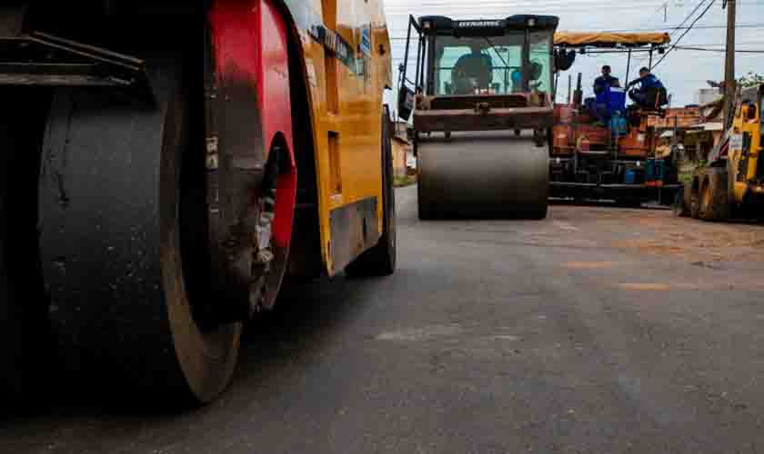 Rua Daniela recebe obras de recapeamento  