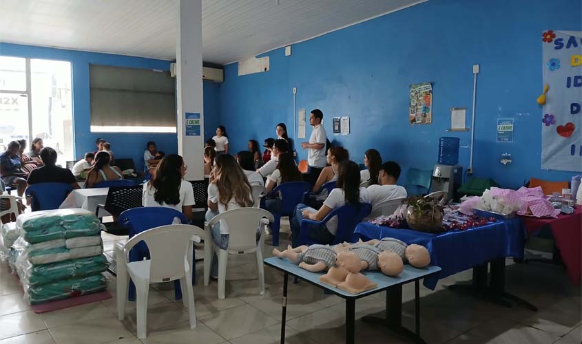 Cras Paulo Freire promove ação sobre cuidados no puerpério
