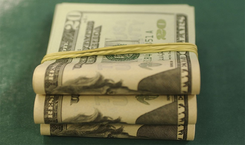 Dólar ultrapassa R$ 4,18, segundo maior valor desde criação do real