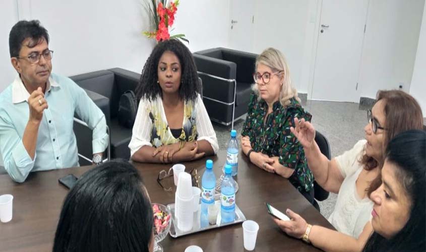 Deputados Estaduais aprovam Projeto de Lei que prevê loteamento das escolas públicas de Rondônia