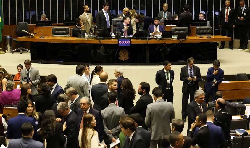 Especialistas dizem que substitutivo de Derrite restringe o MP