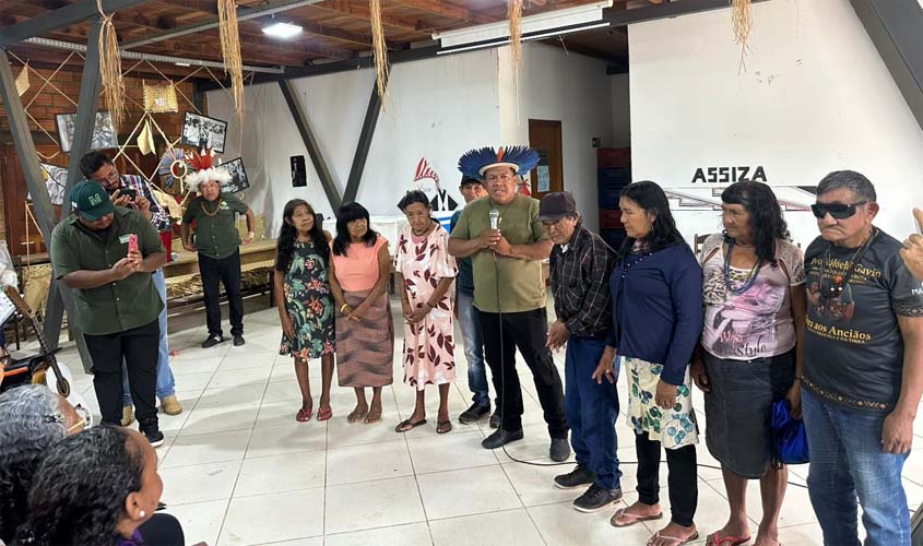 Visita à aldeia indígena encerra Semana da Pessoa Idosa