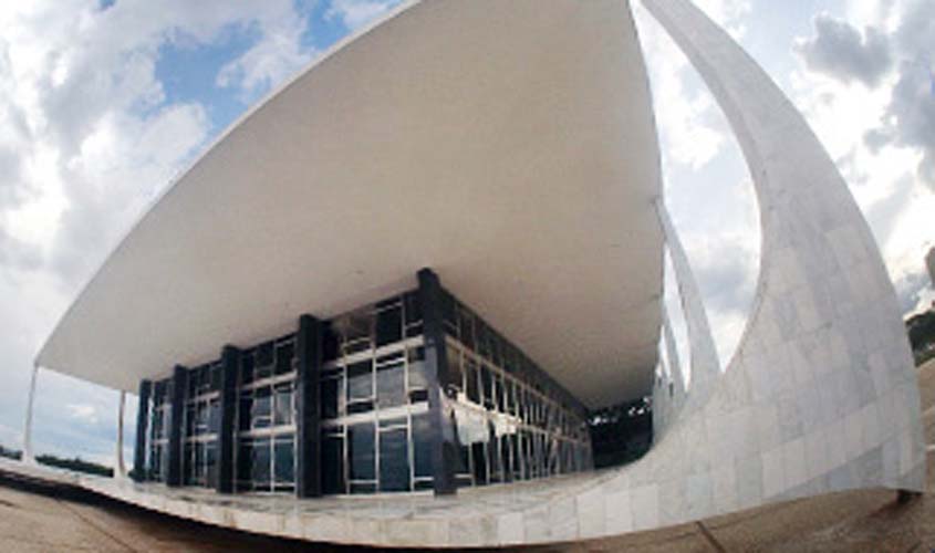 Subsídio de procuradores de Roraima não pode ser vinculado ao de ministro do STF