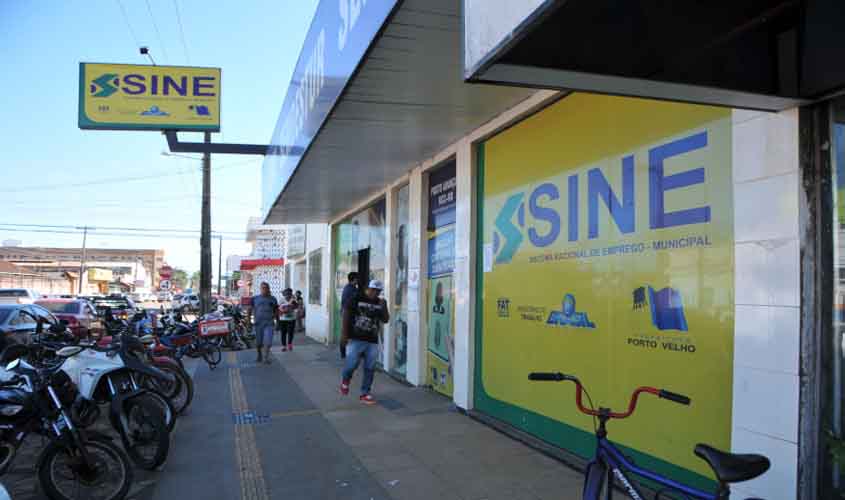 Sine Municipal oferta cursos profissionalizantes em mais de 10 áreas