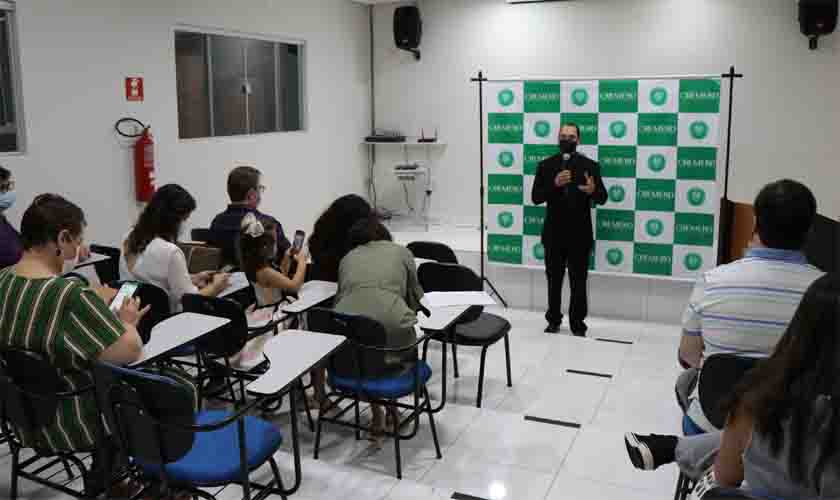 Cremero empossa Dr. Alison Darlan como novo delegado de sua regional em Ji-Paraná