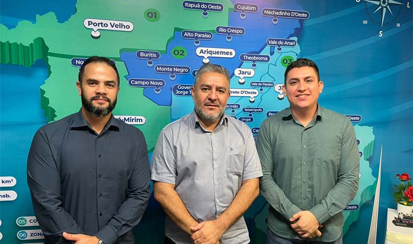 Vereador Everaldo Fogaça pede revitalização do Campo do Abobrão, no Cohab