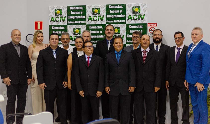FACER parabeniza nova diretoria da ACIV