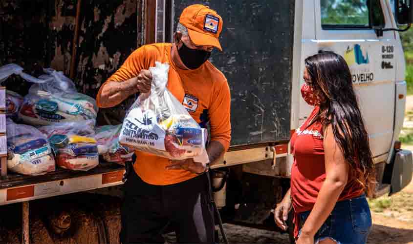 Prefeitura de Porto Velho apoia ação do MAB com entrega de cestas básicas às famílias ribeirinhas em São Carlos