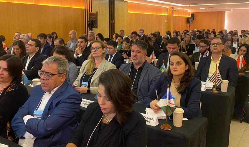 Sedam participa de debate sobre agenda climática e ambiental brasileira, em Brasília