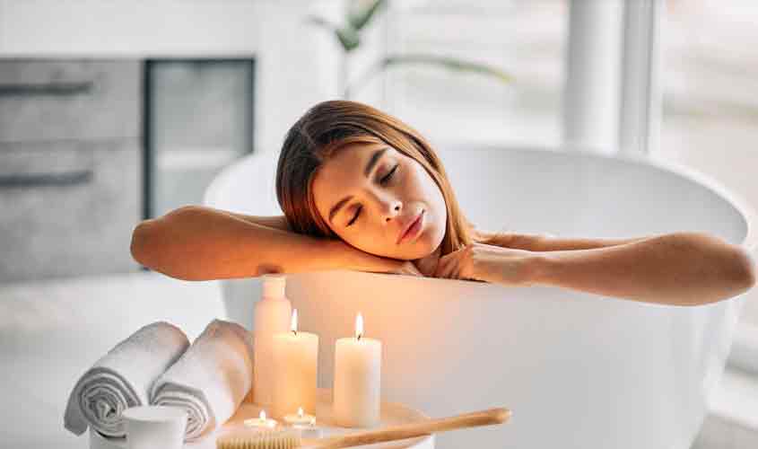 Banheiras: soluções acessíveis para empreendimentos