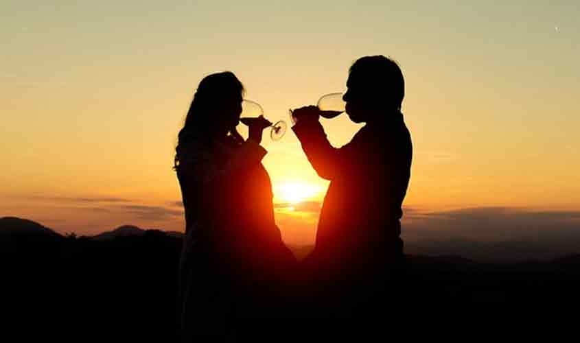 Acompanhantes e como falar sobre fantasias sem pesar o clima