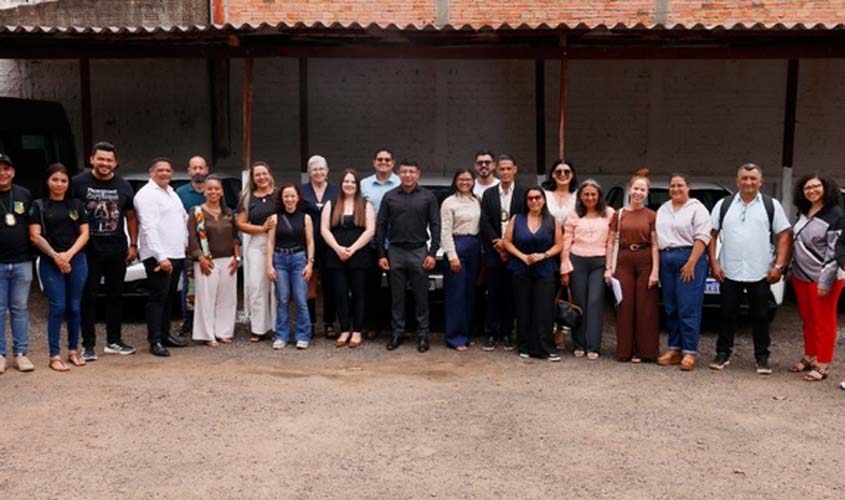 MDHC inaugura Escola de Socioeducação e entrega veículos em RO