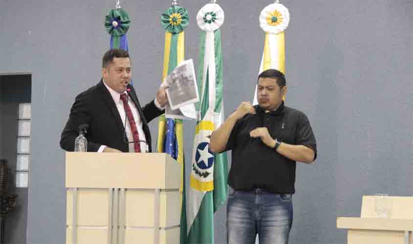Vereador Magnison mota recebe denúncia de bloqueio de leitos sem justificativa no HEURO, e expõe em sessão na câmara municipal de Cacoal