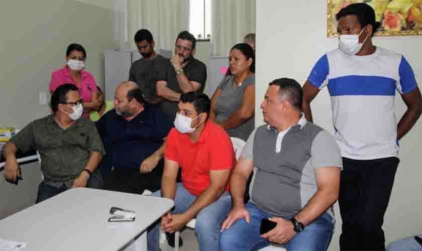 Clínica de diálise - Vereadores e profissionais de saúde se reúnem para esclarecer real situação da hemodiálise