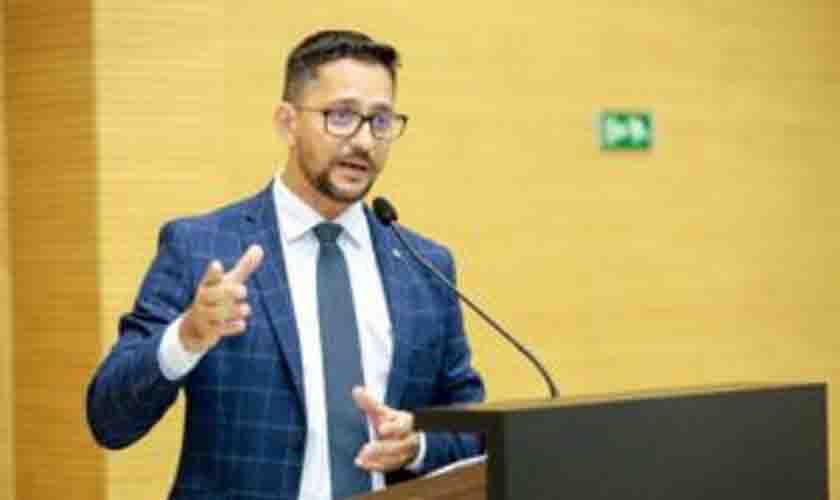 TCHAU POEIRA – Deputado Anderson Pereira cobra informações e providências quanto a execução do programa em bairros da zona Leste de Porto Velho