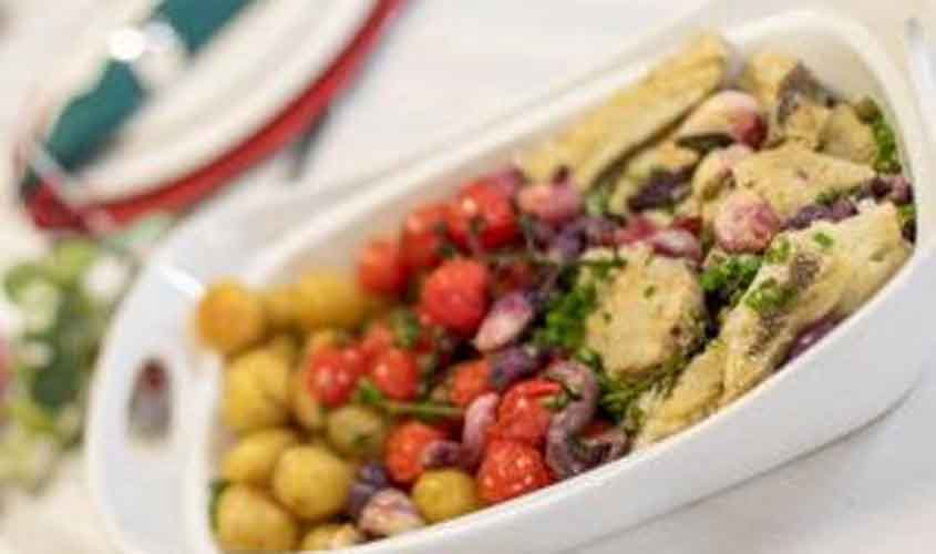 Bacalhau na Páscoa: especialista em Gastronomia do CEUB ensina receita para confitar o peixe para a Semana Santa