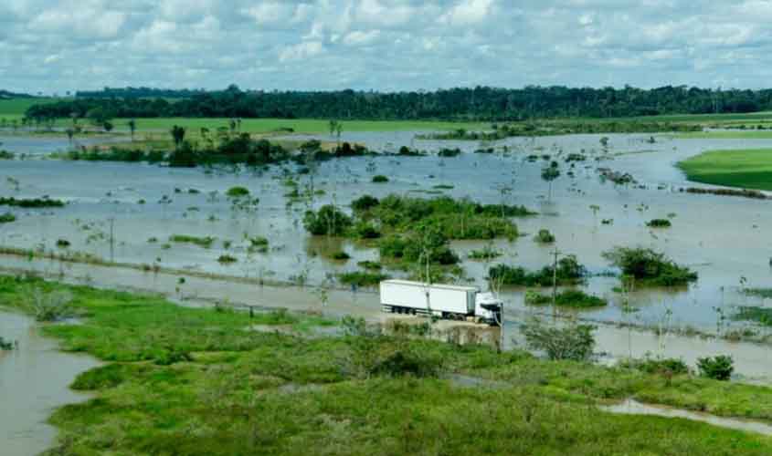 Decreto publicado pelo governo de RO facilita logística em Guajará-Mirim e Nova Mamoré, atingidos pela cheia