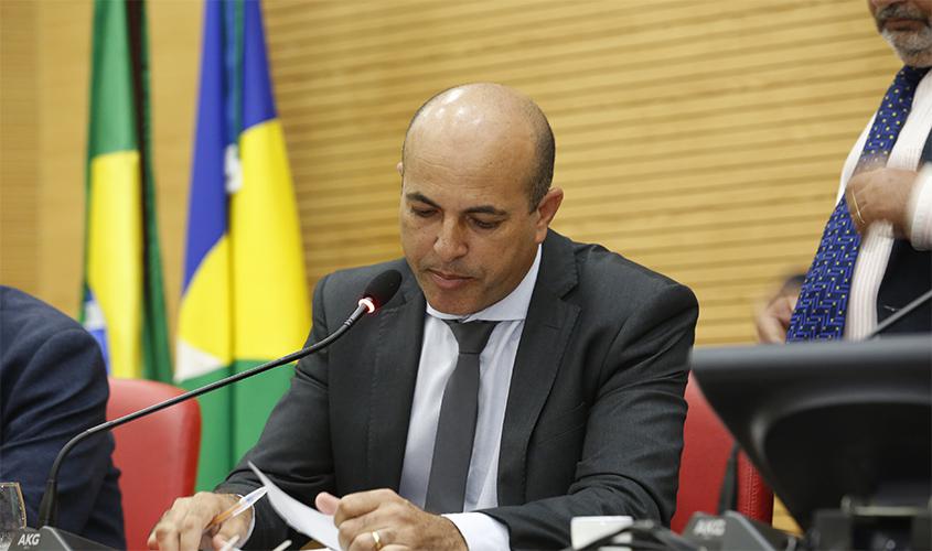 Ismael Crispin celebra destinação de recursos para enfrentamento do Coronavírus