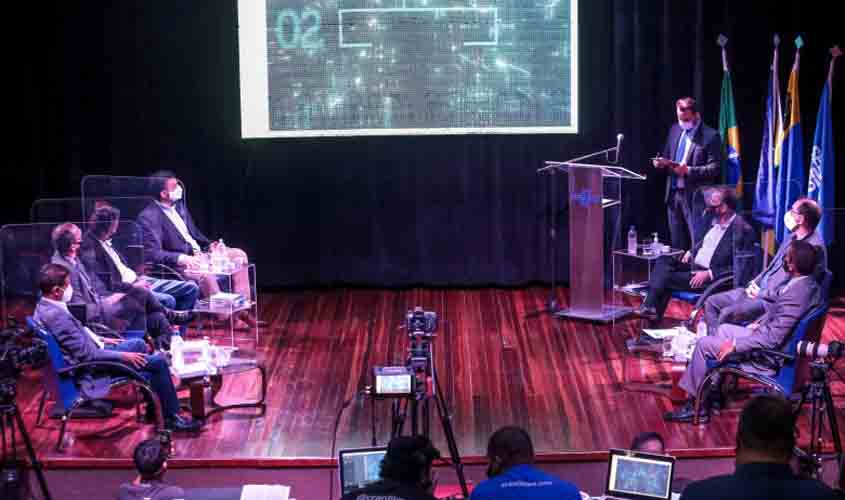 Hildon Chaves prestigia lançamento do Programa Cidade Empreendedora e Inovadora