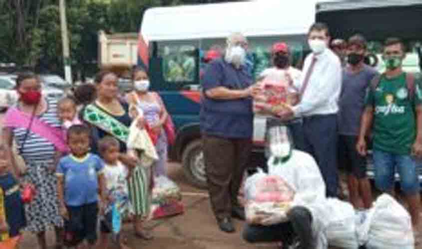 Em tempos de pandemia, OAB/RO e Unir se unem na entrega de cestas básicas para famílias carentes