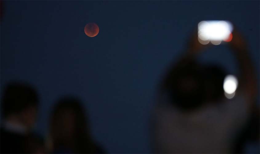 Fim de semana terá Lua de Sangue “triplamente especial”