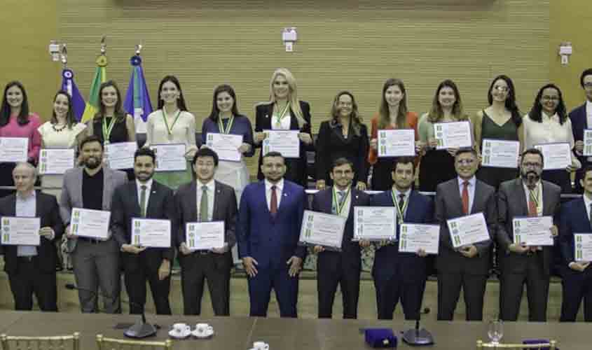 Assembleia realiza sessão solene em homenagem à Defensoria Pública de Rondônia