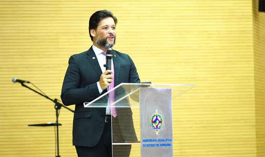Deputado Camargo homenageia Arquidiocese de Porto Velho pelos 100 anos da Igreja Católica em Porto Velho