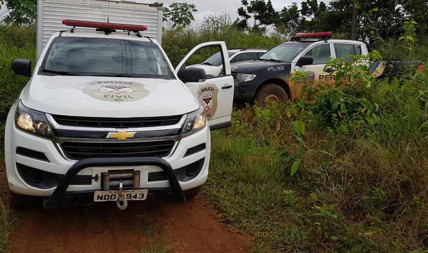 Populares acham corpo boiando no Rio Candeias e chamam a Polícia
