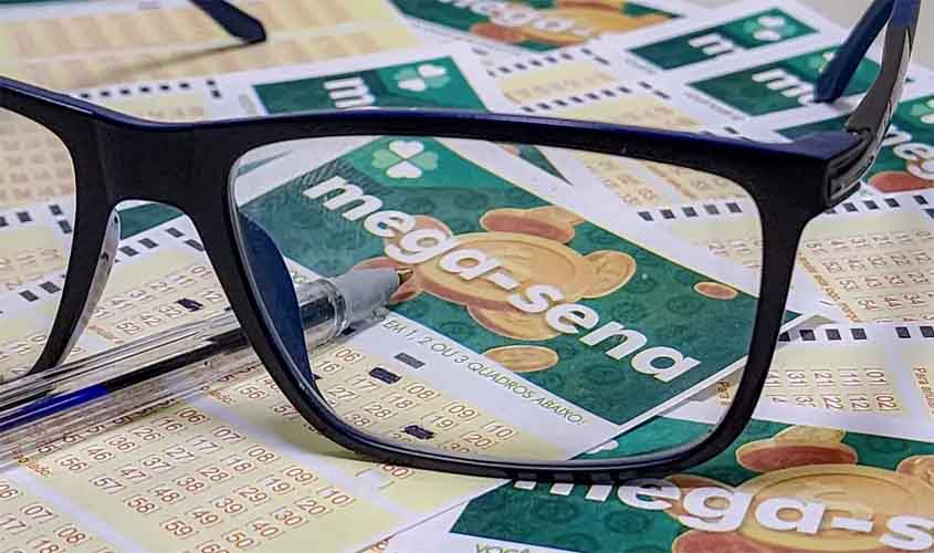 Mega-Sena sorteia neste sábado prêmio acumulado em R$ 100 milhões