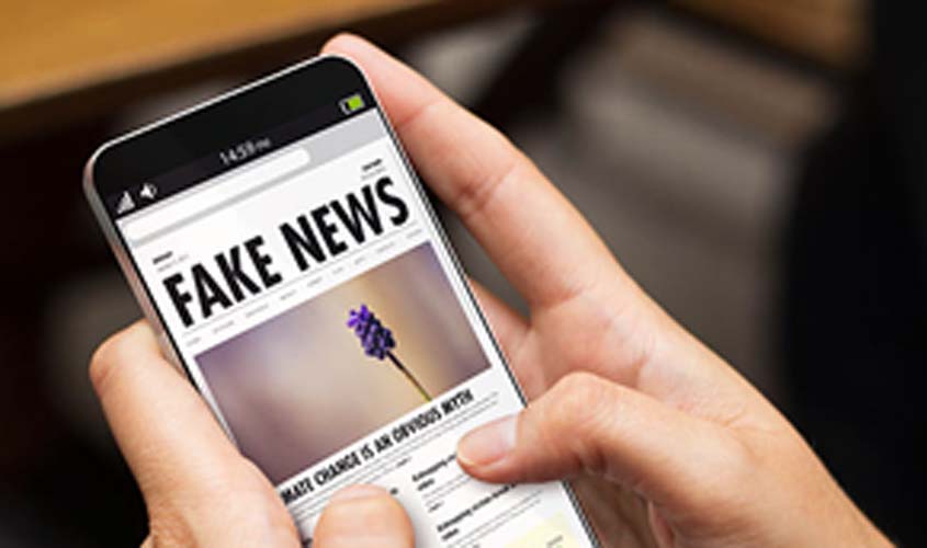 Facebook busca ferramentas e parcerias para combater bicho-papão das fake news