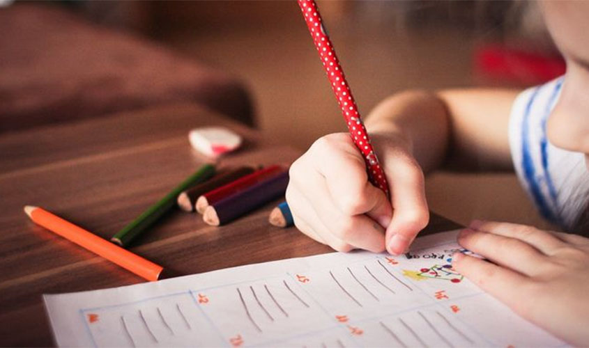 Justiça tem nova decisão sobre Lei que obriga instituições de ensino a conceder desconto nas mensalidades