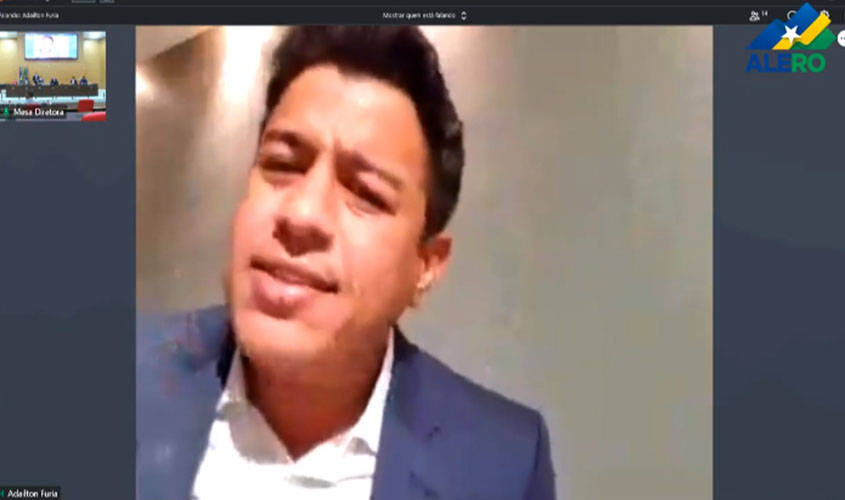 Adailton Furia diz que Governo não quer contratar médicos, sobrecarregando os profissionais da rede estadual