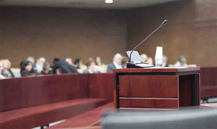 Empresa que não apresentou no prazo determinado carta de preposição afasta revelia