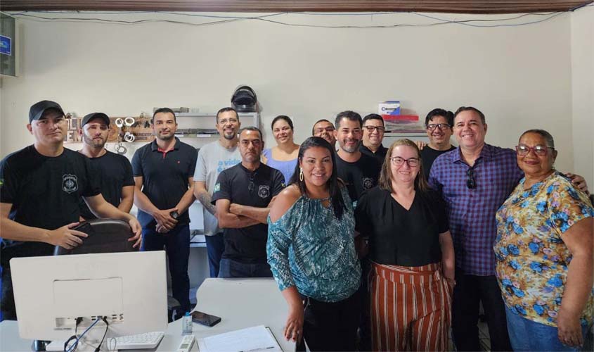 Mauro Roberto recebe apoio da Asspopen para as eleições do CAD/IPERON