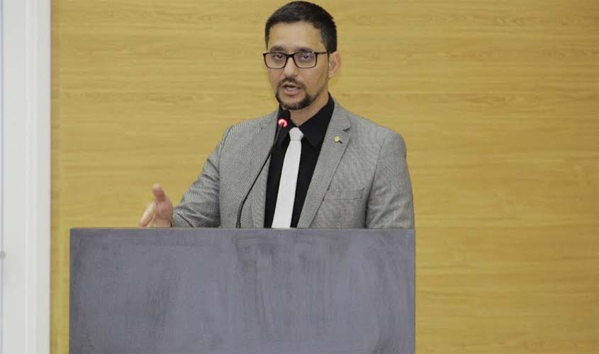 Deputado Anderson critica ações abusivas do IBAMA durante operações no distrito do Pacarana