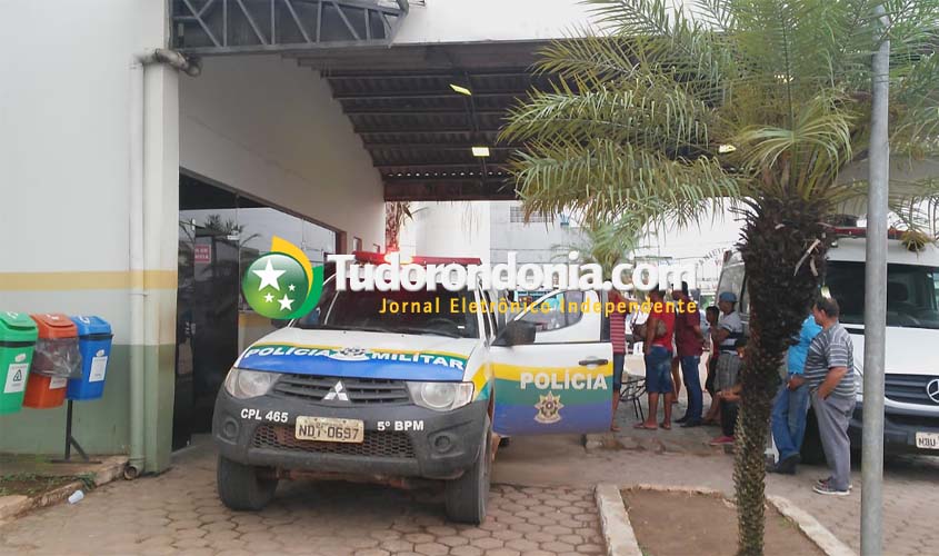 Adolescente visita ex-namorada e leva facada nas costas 