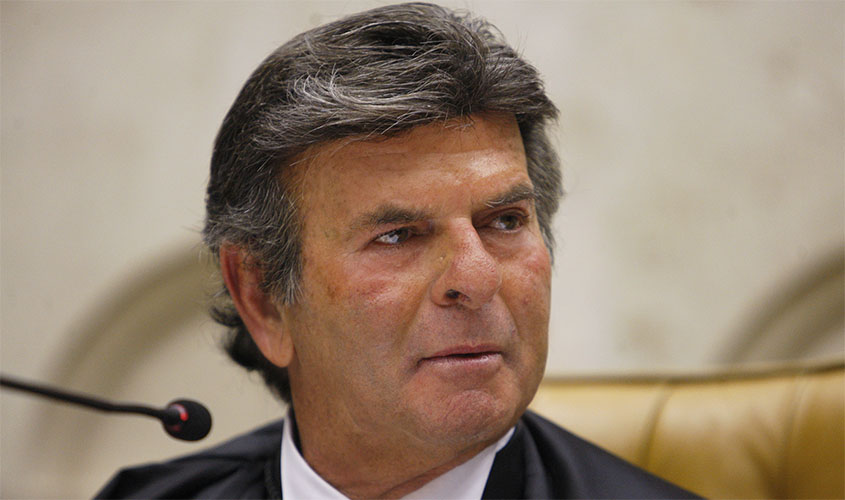 Luiz Fux preside primeira sessão presencial do CNJ