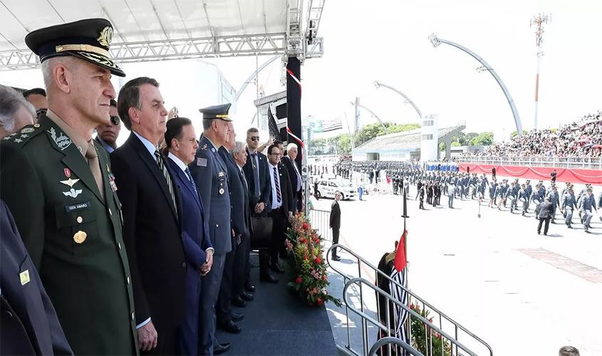 Bolsonaro monta a sua guarda pretoriana