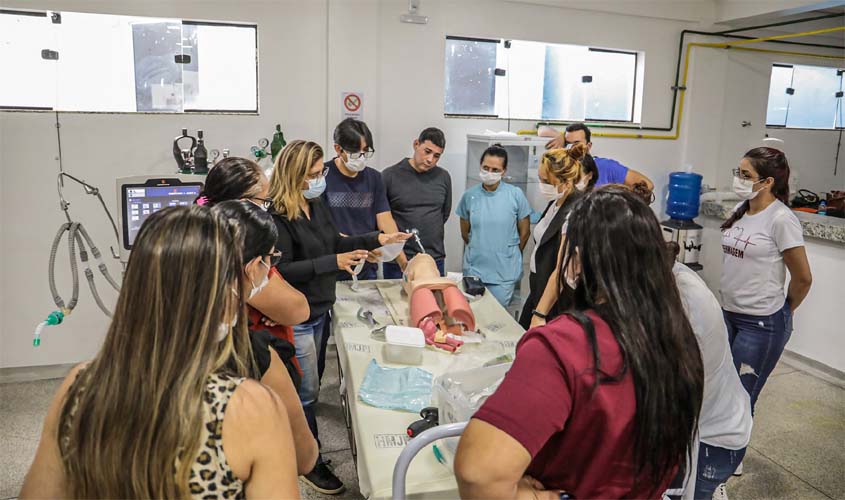 Hospital Municipal promove curso de ventilação mecânica