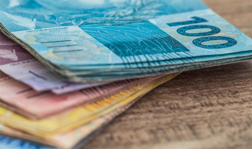 Técnica em enfermagem não receberá em dobro por atraso no pagamento de férias