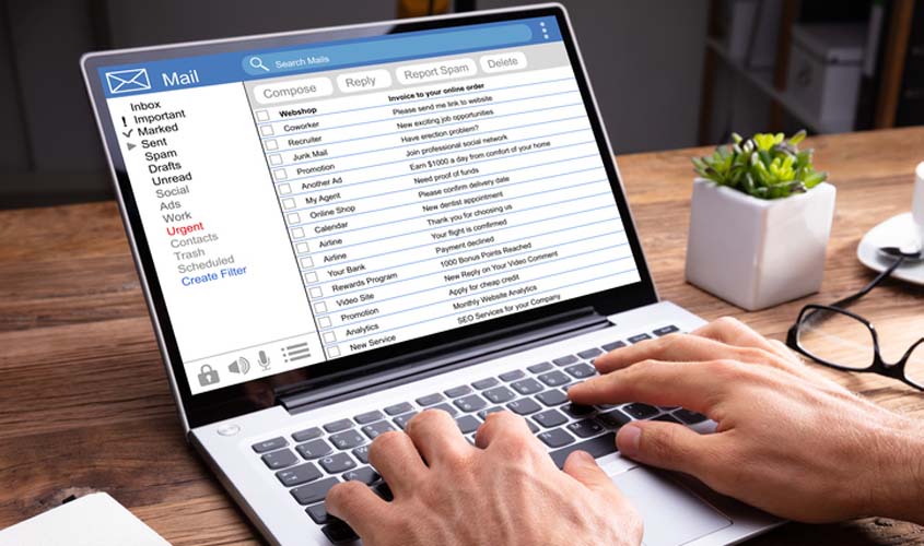 E-mail que indica descumprimento de faculdade deve ser analisado
