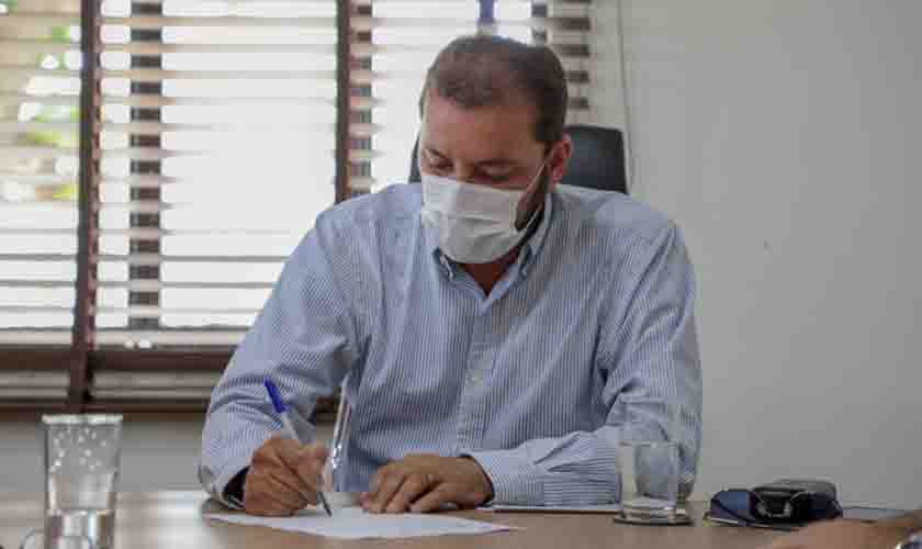 Prefeito Hildon Chaves realiza encontro de fim de ano com servidores da SGG