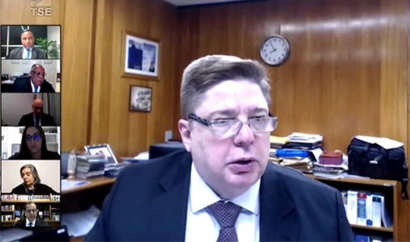 Plenário inicia discussão sobre a necessidade de candidatas fictícias figurarem em ação de investigação