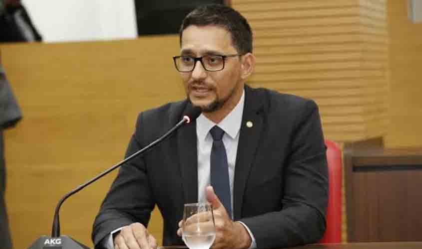 Deputado Anderson quer doadores de sangue e de medula entre prioritários para vacinação