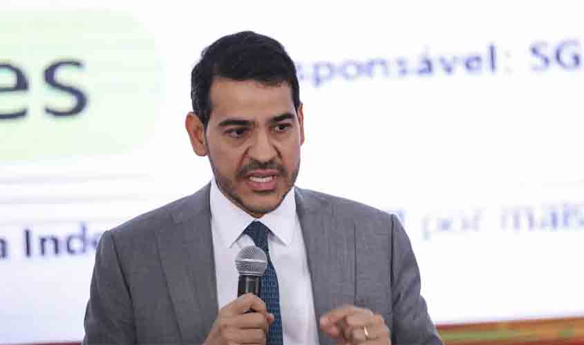 AGU pede que Polícia Federal investigue fake news relacionadas ao Pix