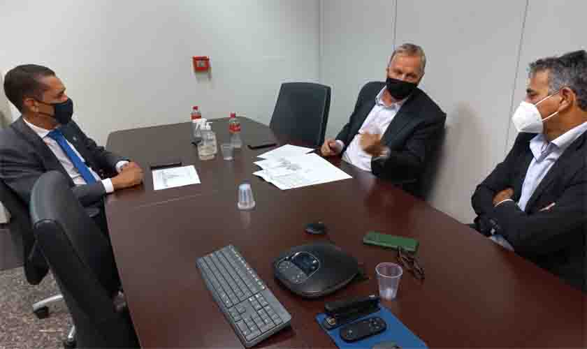 Follador vai a Sefin em defesa do criador de gado