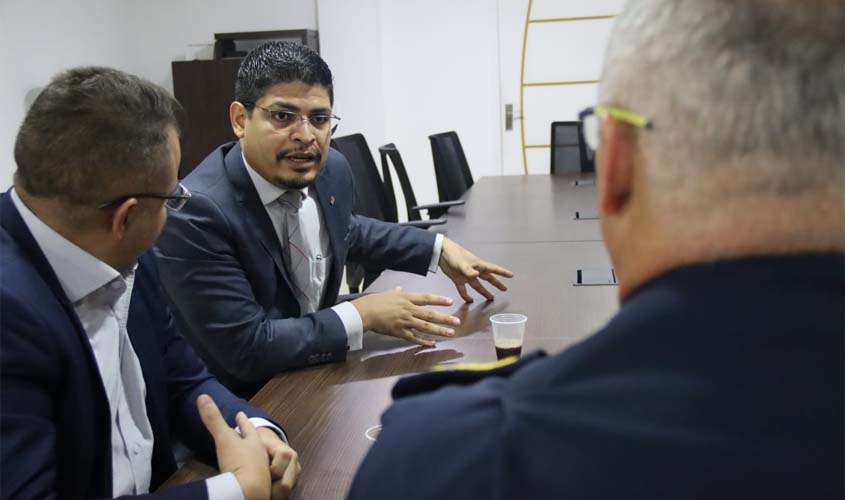 Sigilo de inquérito policial é tema de reunião entre Comissão de Defesa das Prerrogativas e Comando Geral da PM-RO