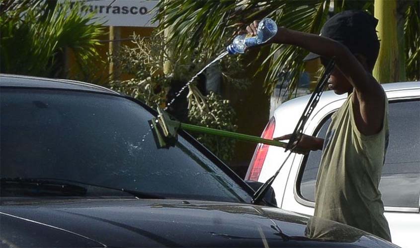 Campanha visa combater o trabalho infantil durante o carnaval