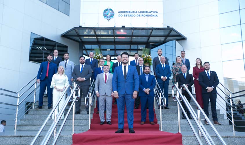 Assembleia Legislativa realiza primeira sessão da 11ª Legislatura